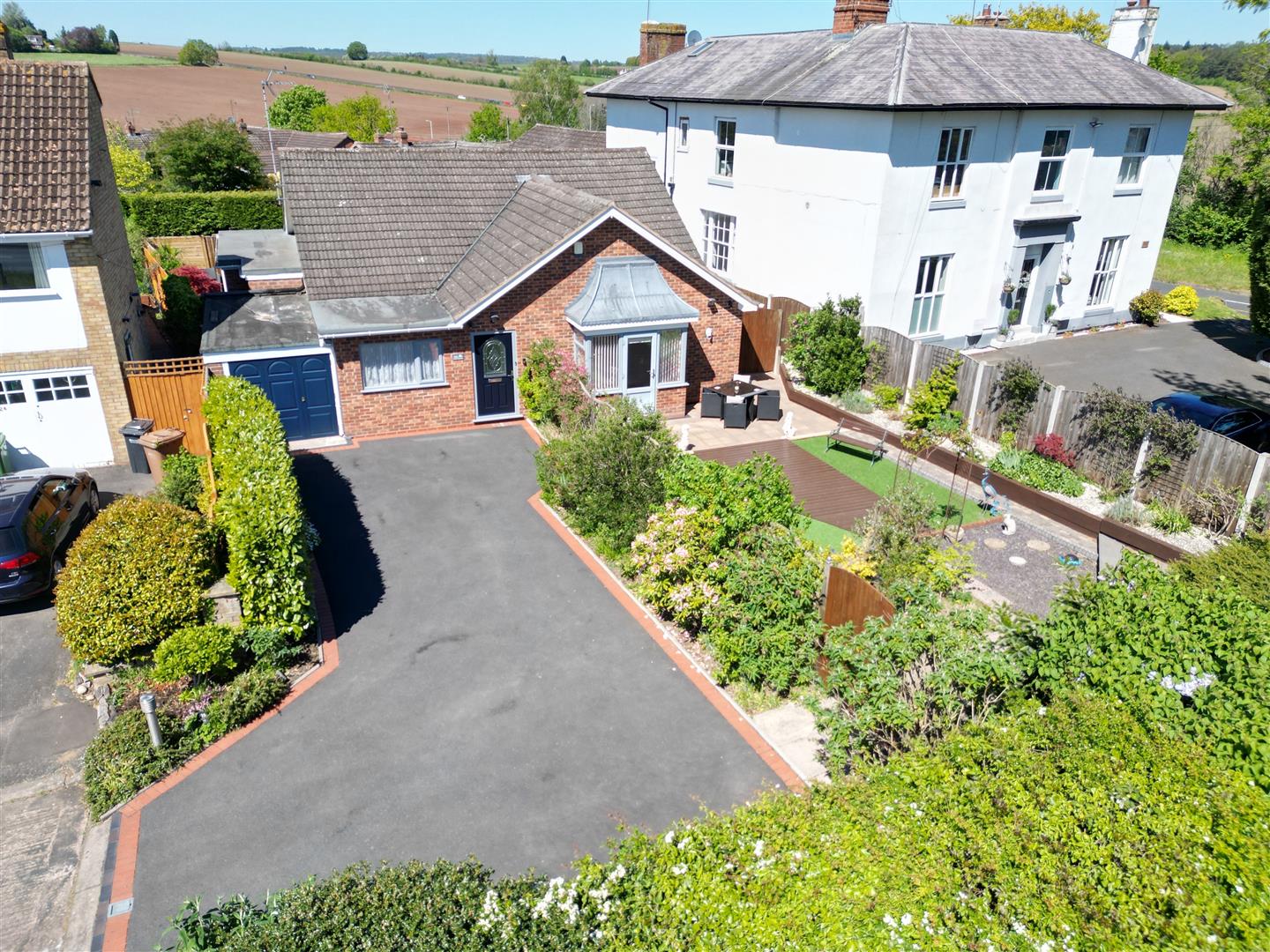 4 bed property in Stourbridge Road, Kidderminster